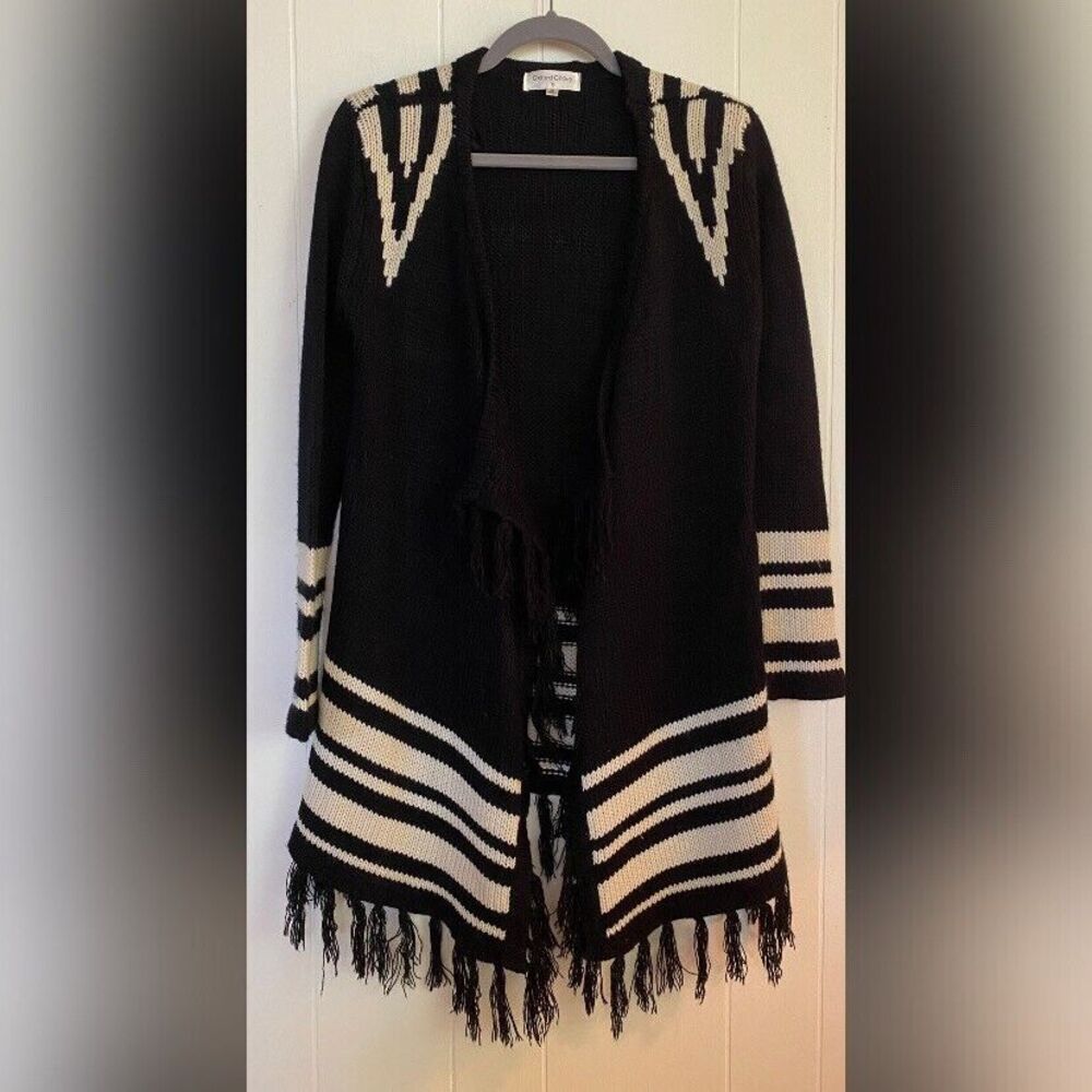 Oxford Circus Sweater Women’s Medium Black White Tunic Duster Fringe Southwest